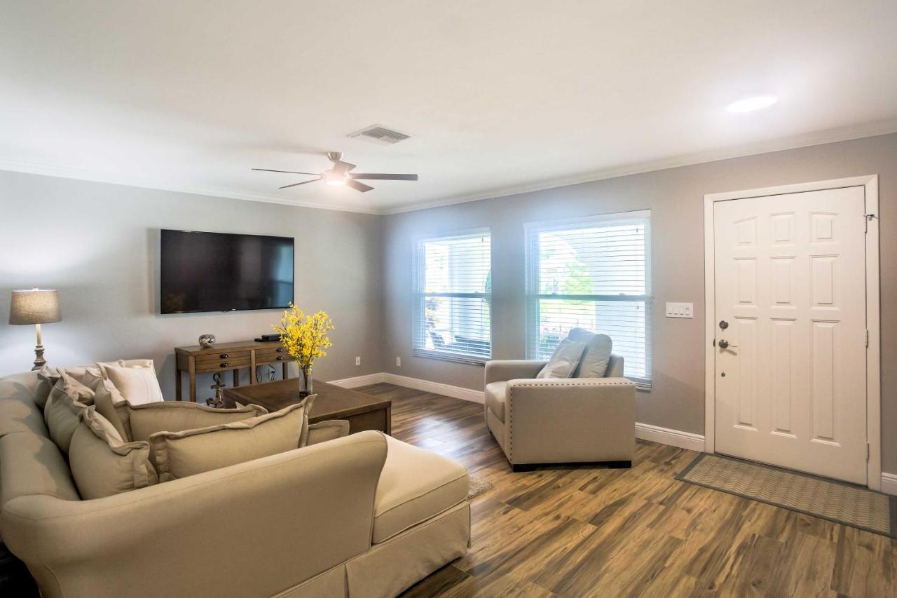 Naples Home With Lanai And Pool Near Vanderbilt Beach! Exteriör bild